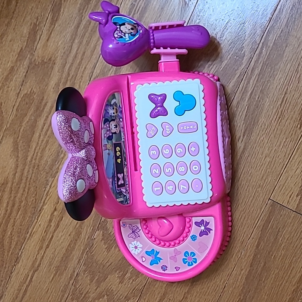 Minnie mouse cash register